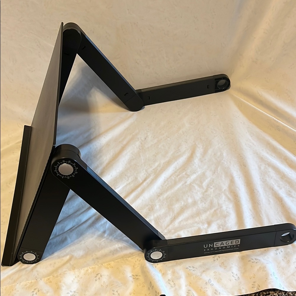 Adjustable Laptop Stand